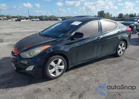 2013 Hyundai Elantra Gls from USA, damaged, VIN KMHDH4AE9DU664352